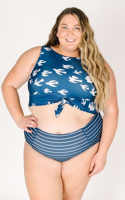 Birds Knotted Crop Top