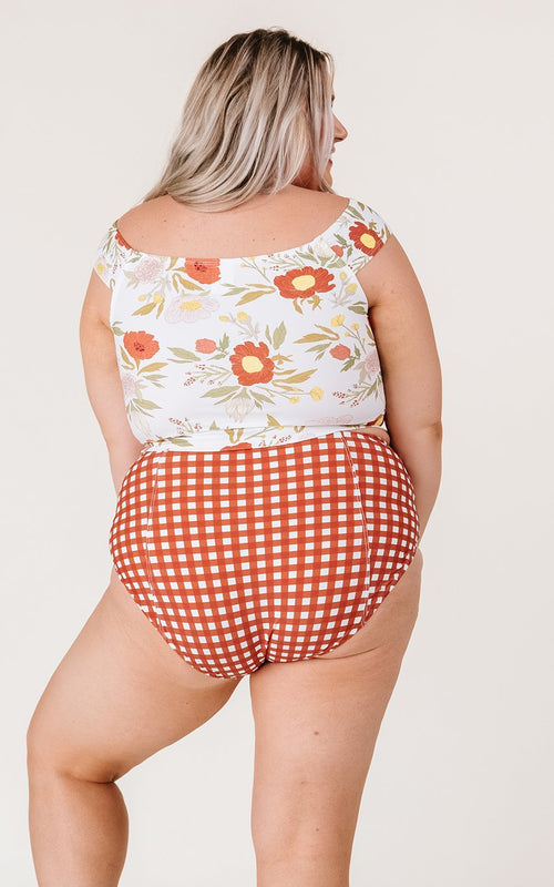 Chloe Cap-Sleeve Crop